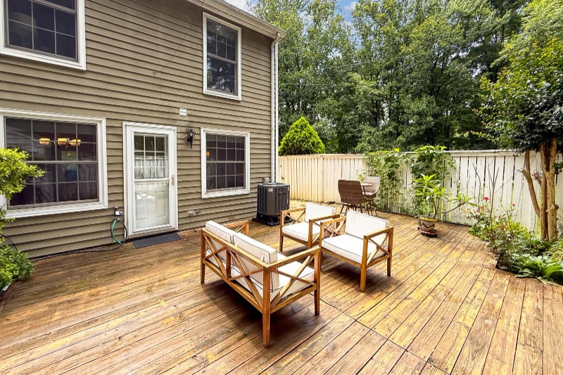 Building Photo - 1581 Poplar Grove Dr