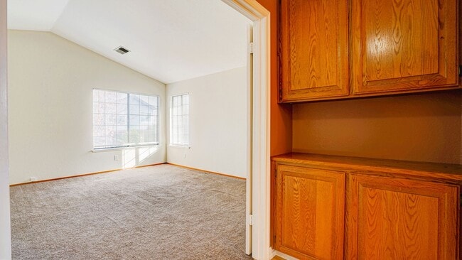 Building Photo - 7202 Ruby Ct