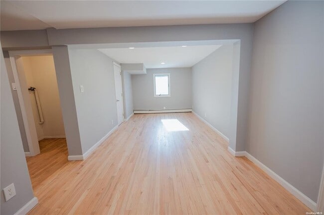Building Photo - 4 Splitrail Pl