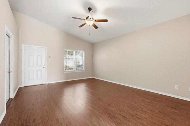 Building Photo - 10223 Dandyline Way