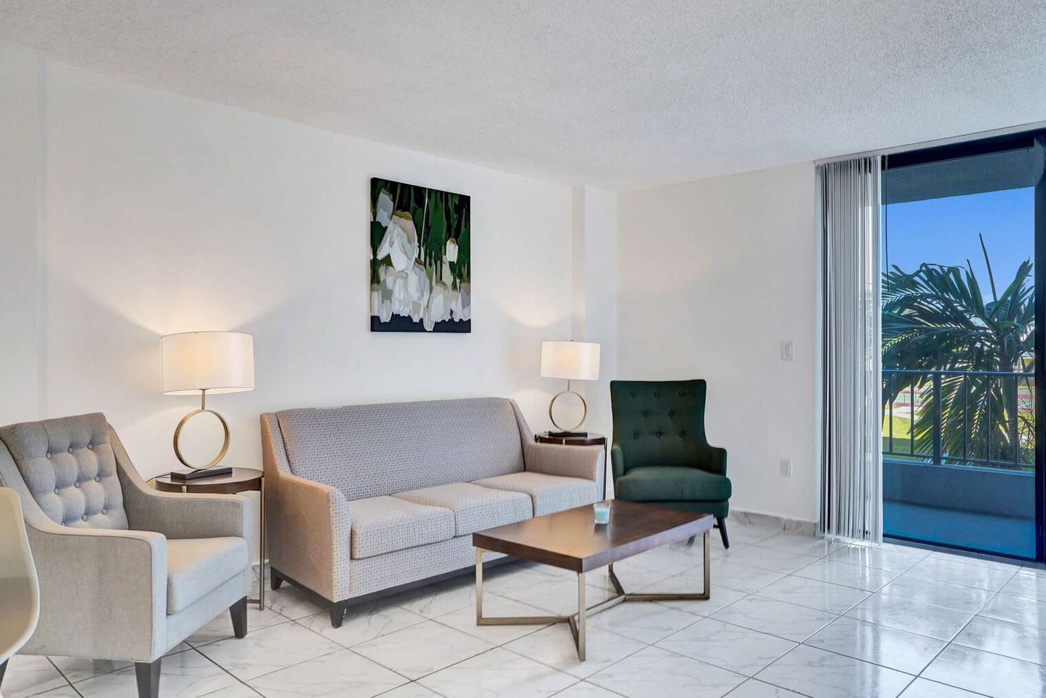 Building Photo - 777 NW 155th Ln