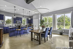 Building Photo - 1008 Naumann Dr
