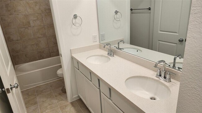 Building Photo - 21642 Coronado Grn Dr