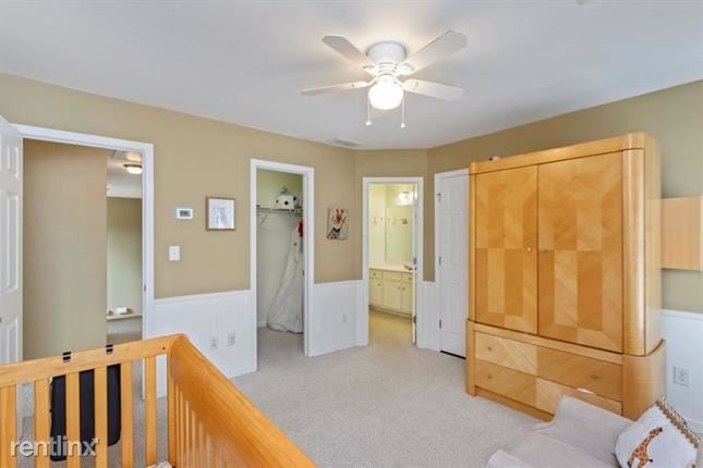 Building Photo - 4 br, 2 bath House - 554 Vintage Pointe Run