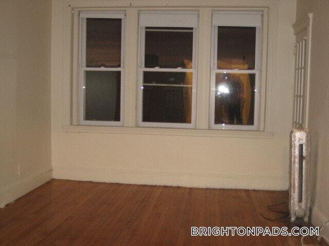 Building Photo - 119 Sutherland Rd