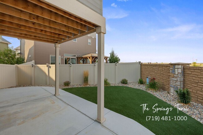 Building Photo - MODEL-PERFECT BANNING LEWIS RANCH HOME WIT...