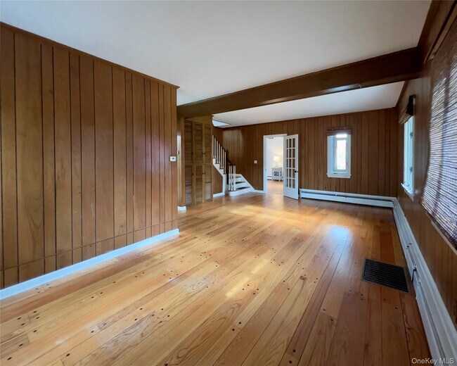 Building Photo - 85 Washington Rd