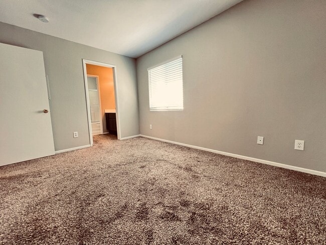 Building Photo - Recently Reduced Price- Chula Vista 3 Bedroom 2.5 bath townhome style corner unit