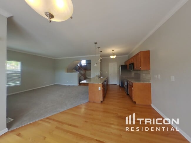Building Photo - 23047 Ironwood Dr