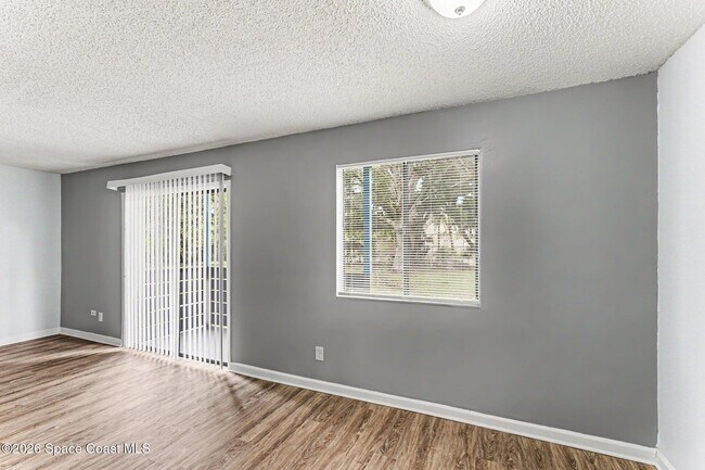 Building Photo - 2181 Agora Cir SE