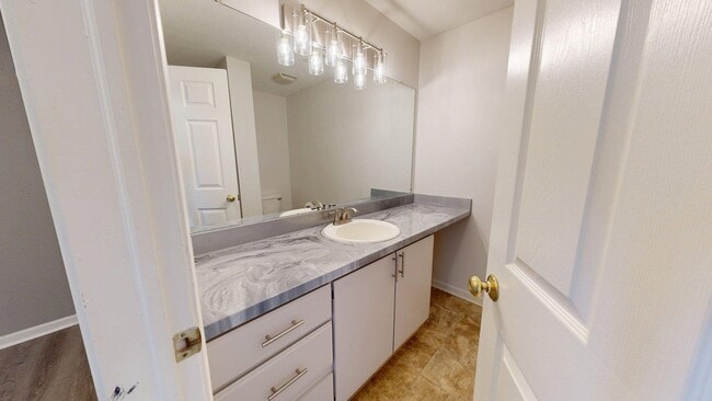 Building Photo - 1265 Millbrook Trail