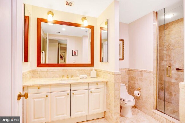 Building Photo - 1155 23rd St NW