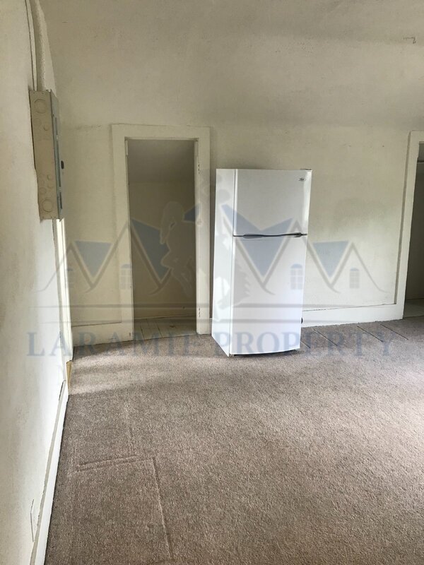 Building Photo - 514 S 10th St