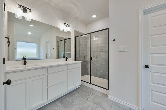 Building Photo - 3109 Brady Ct