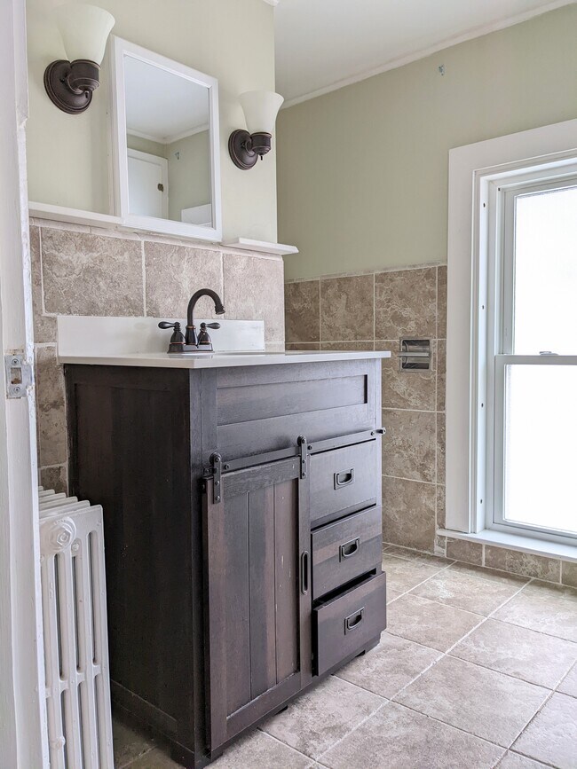 27 Howard St 27 Howard St Bangor ME 04401 Apartment Finder