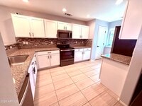 Building Photo - 1884 W Expressman St