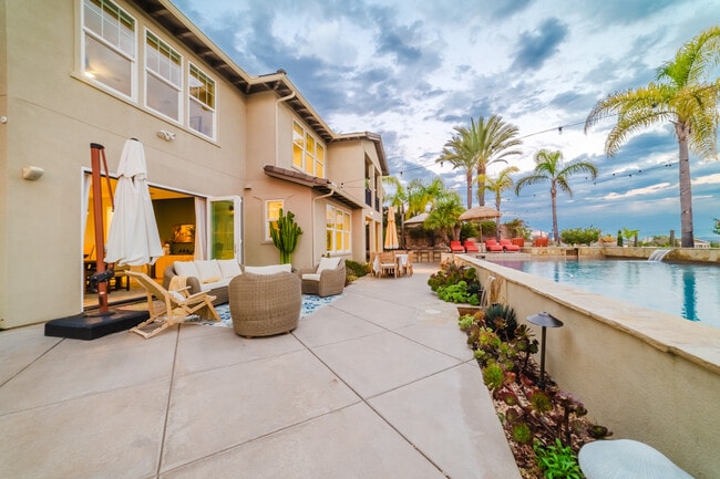 Building Photo - 7337 Corte TOMILLO