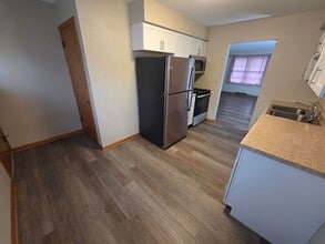 Building Photo - 1501/1503 Harding Ave