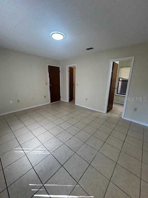 Building Photo - 1119 Indian Bluff Dr