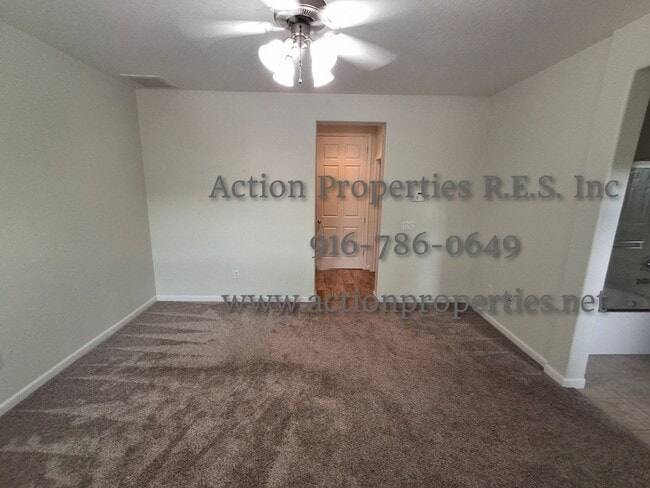 Building Photo - 2308 Las Palomas Loop
