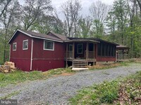 Building Photo - 126 Oasis Lane