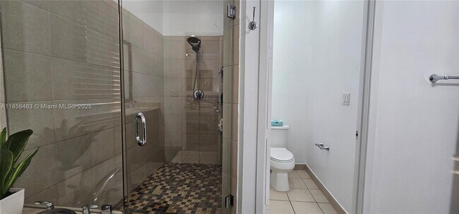 Building Photo - 3218 W 97th Terrace