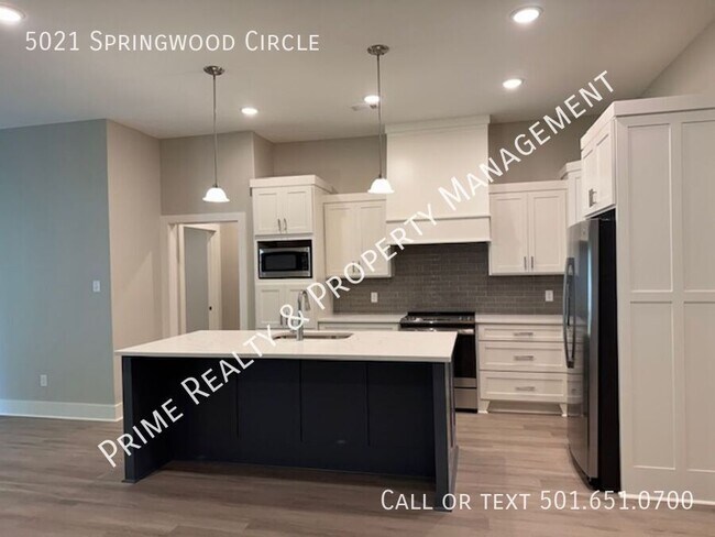 Building Photo - 5021 Springwood Cir