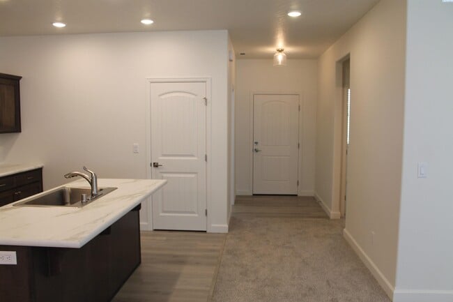 Building Photo - 7175 W 35th Ave