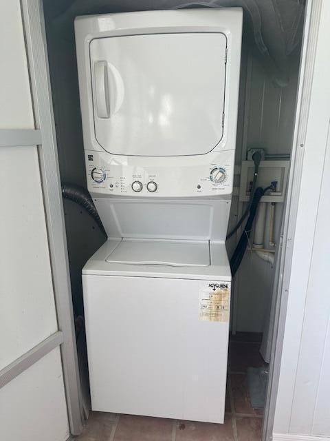 Building Photo - 353 Tuscany Ln