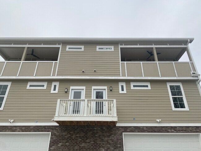 Building Photo - 1107 Forest Ridge Way