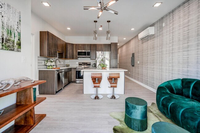 Building Photo - The Brixton AHR LLC