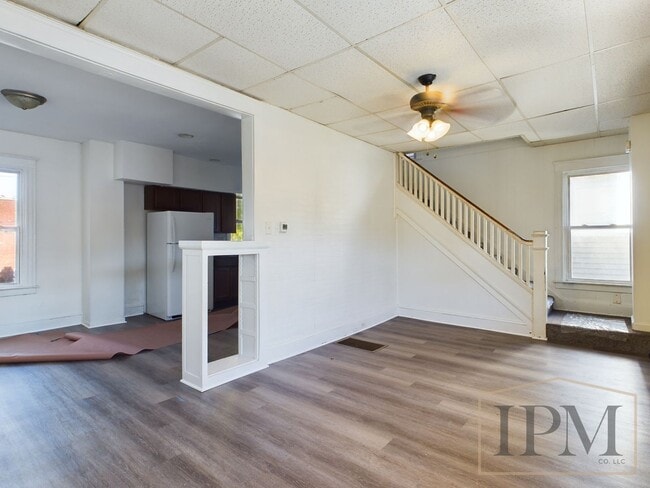 Building Photo - Coming Soon! - Recently Renovated 3 Bedroo...