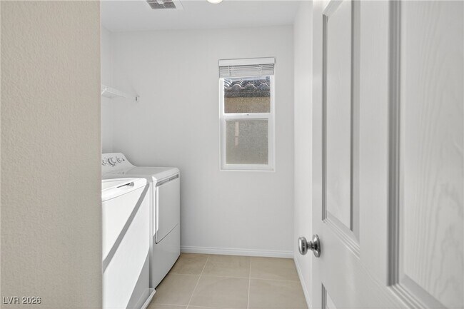 Building Photo - 4727 Mystic Quartz Ct