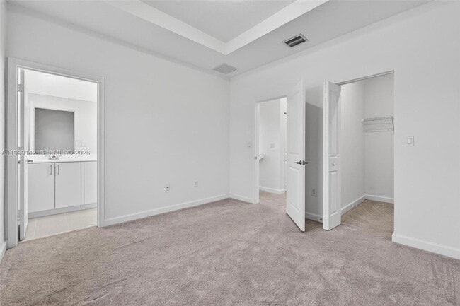 Building Photo - 2650 SE 29th St