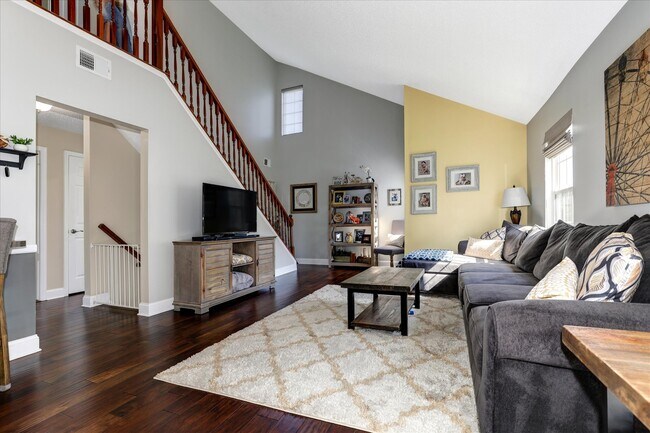 Building Photo - 16 Juneau Ct