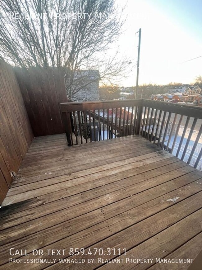 Building Photo - 400 Platt Dr