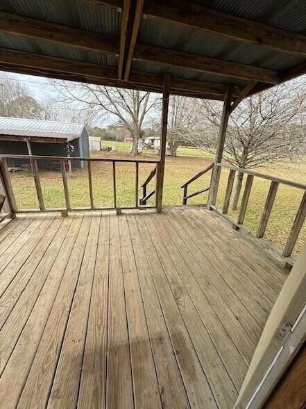 Building Photo - 8455 N Grand Farms Rd