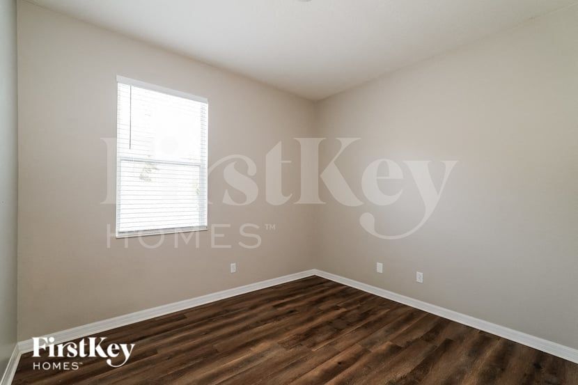 Building Photo - 11737 Summer Springs Dr