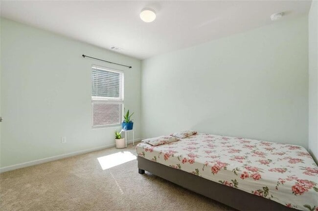 Building Photo - 514 Altama Way