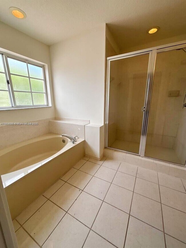 Building Photo - 9032 SW 208th Terrace