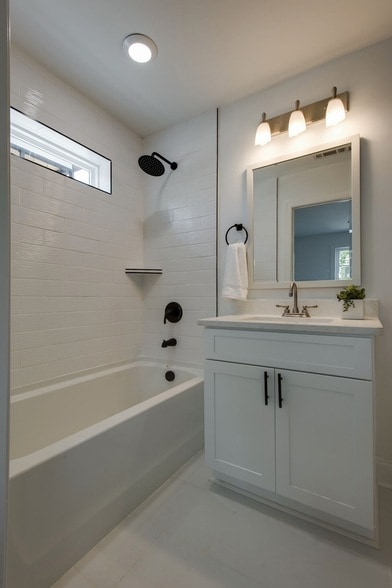 Building Photo - 203 Oceola Ave