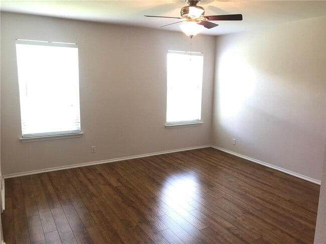 Building Photo - 229 Katy B Ln