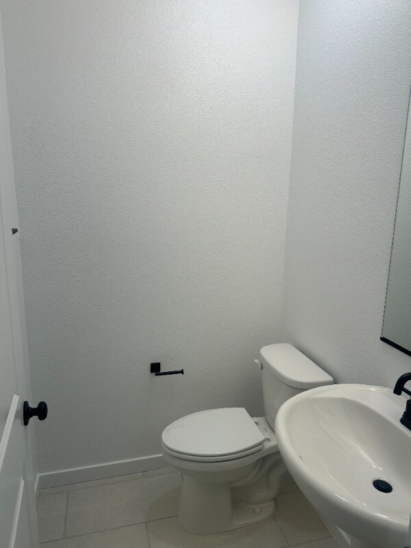 Building Photo - 12320 Verdin Cir