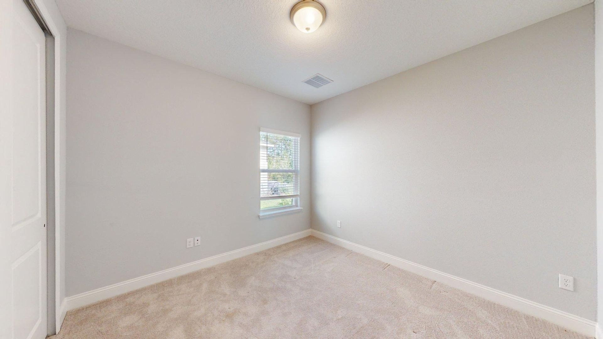 Building Photo - 177 Killarney Ave