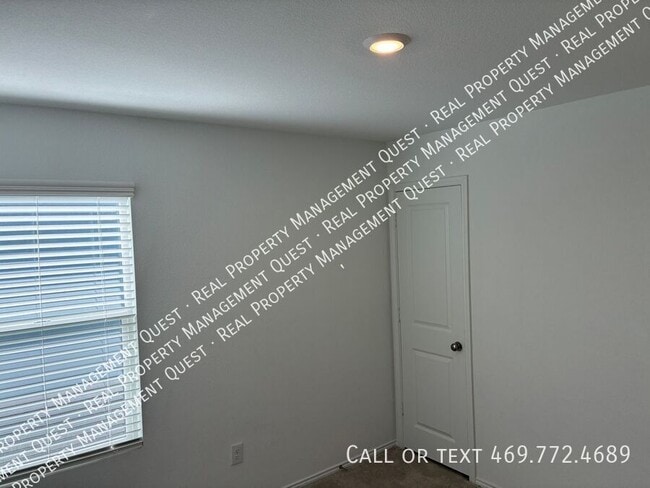 Building Photo - 474 Reverie Wy