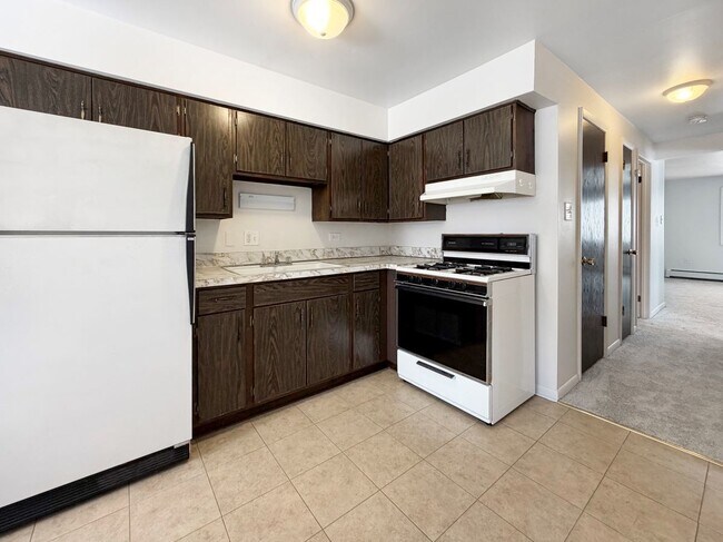 Building Photo - 17812 Oak Park Ave