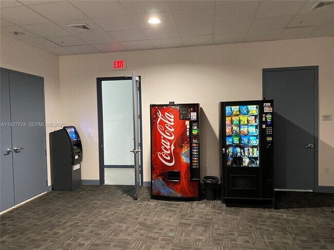 Building Photo - 7901 Hispanola Ave