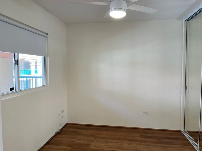 Building Photo - Country Club Village - 2 bedrooms, 2 baths...