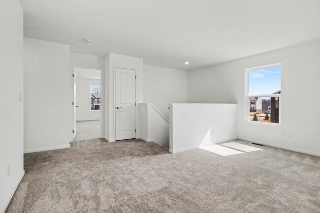 Building Photo - 832 Kuss Dr