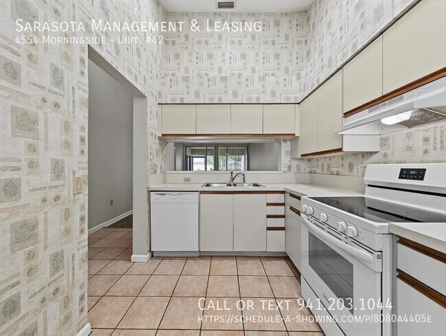 Building Photo - 4554 Morningside-Unit  #42